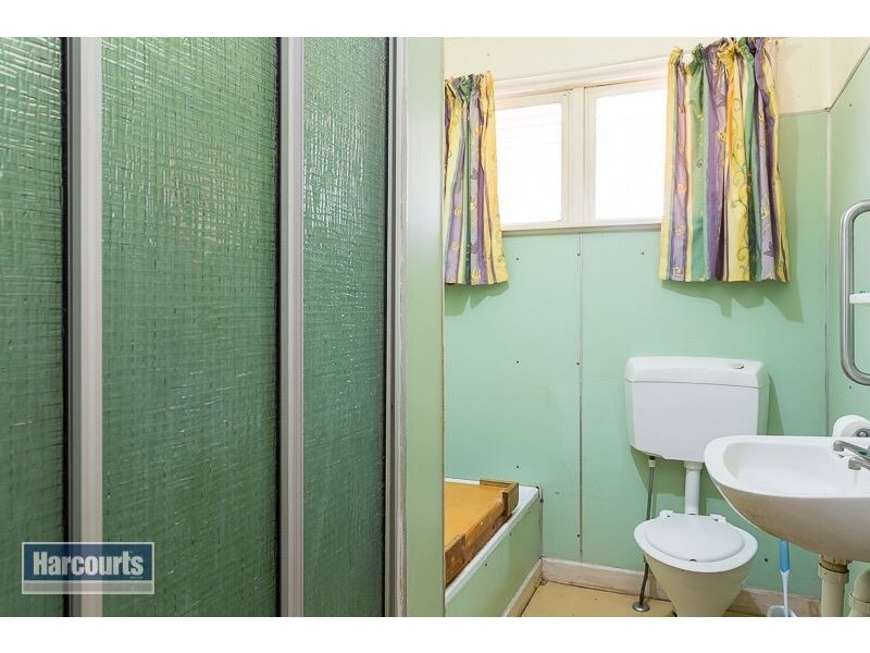 18 Outridge Street, Redland Bay QLD 4165