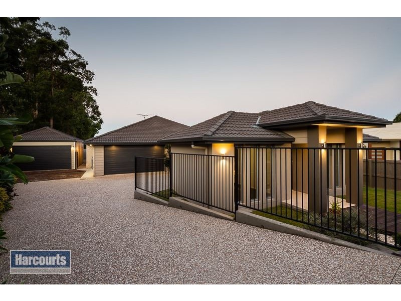 3 Kelby Close, Redland Bay QLD 4165
