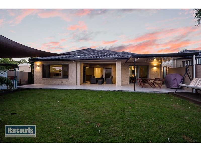 3 Kelby Close, Redland Bay QLD 4165