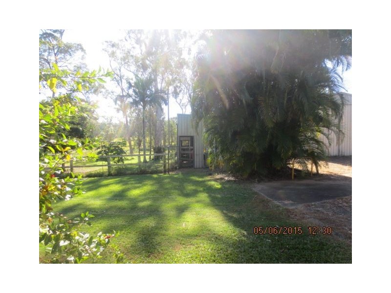 74-76 Lagoon Road, Carbrook QLD 4130