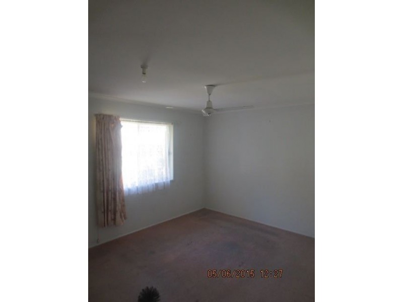 74-76 Lagoon Road, Carbrook QLD 4130