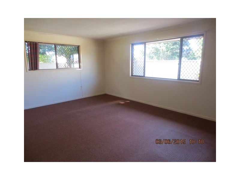 19 Moore Street, Victoria Point QLD 4165