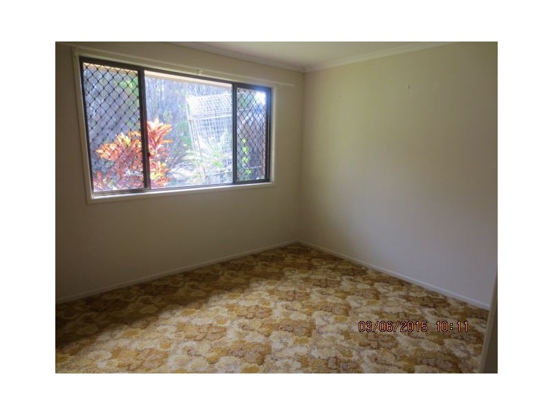 19 Moore Street, Victoria Point QLD 4165