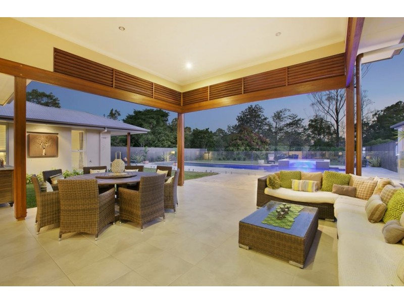 30 Ermelo Road, Gumdale QLD 4154