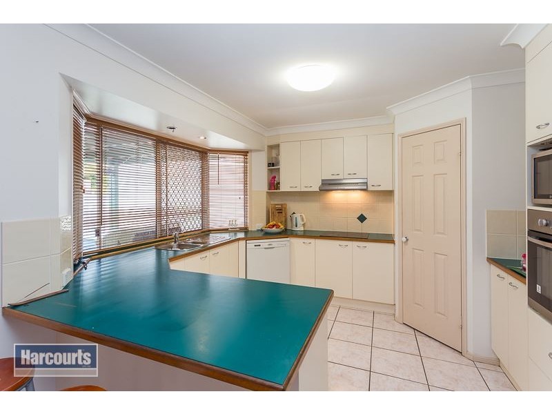 2 Lambert Crt, Victoria Point QLD 4165