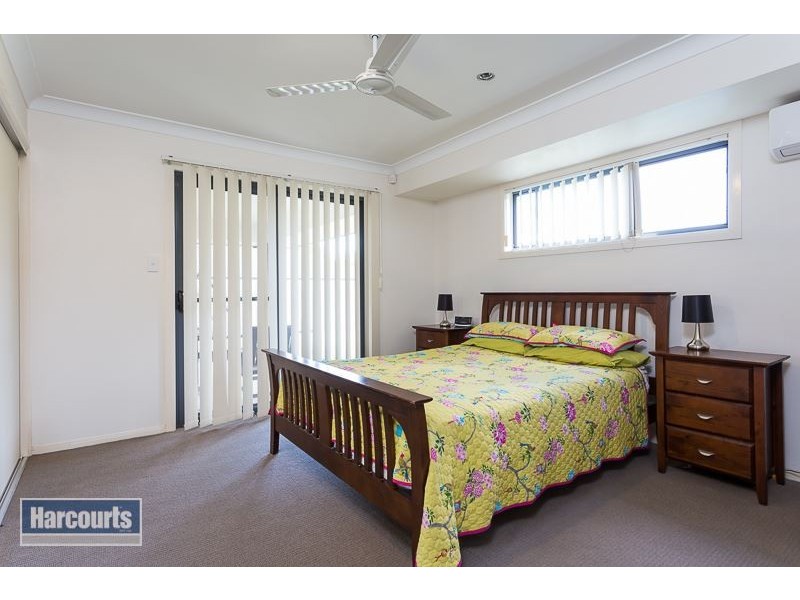8 Poynter Street, Redland Bay QLD 4165