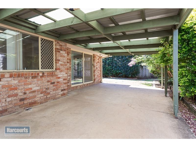 Unit 2/67 Benfer Rd, Victoria Point QLD 4165