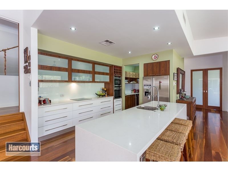 33 WILLOWIE CR, Capalaba QLD 4157