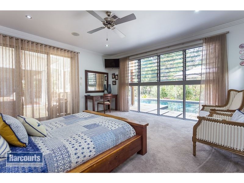 33 WILLOWIE CR, Capalaba QLD 4157