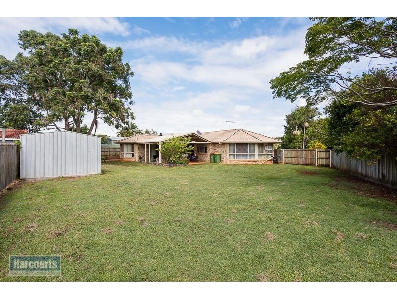 8 Warnick Court, Victoria Point QLD 4165