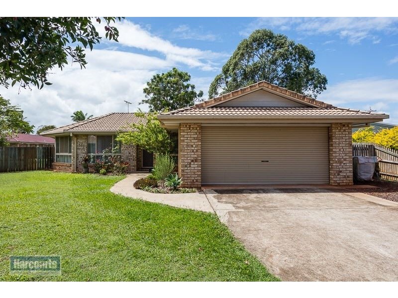 8 Warnick Court, Victoria Point QLD 4165