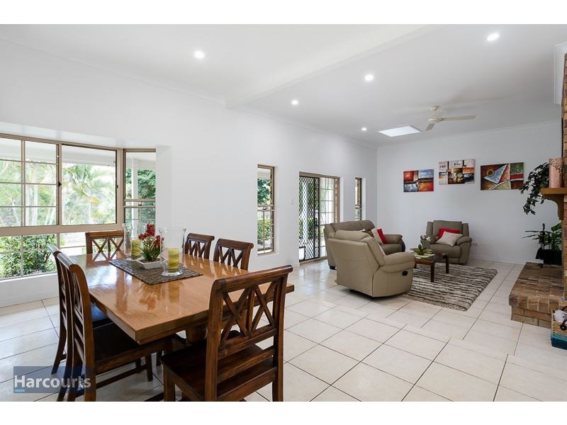 316 Teviot Road, Carbrook QLD 4130