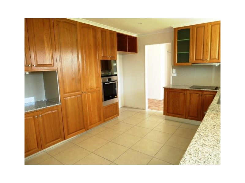 19 Moore Street, Victoria Point QLD 4165