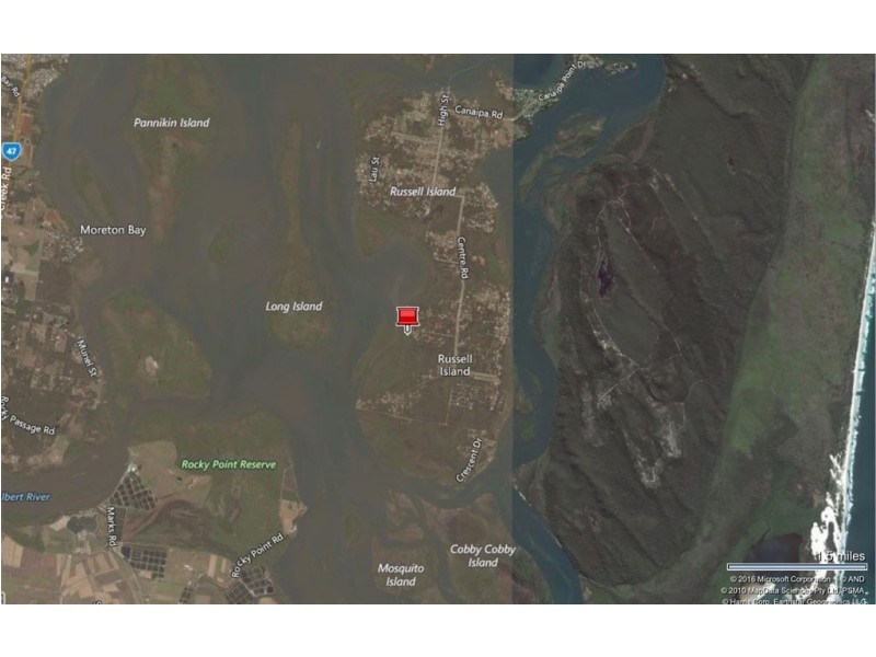 15 Ranora Ave, Russell Island QLD 4184