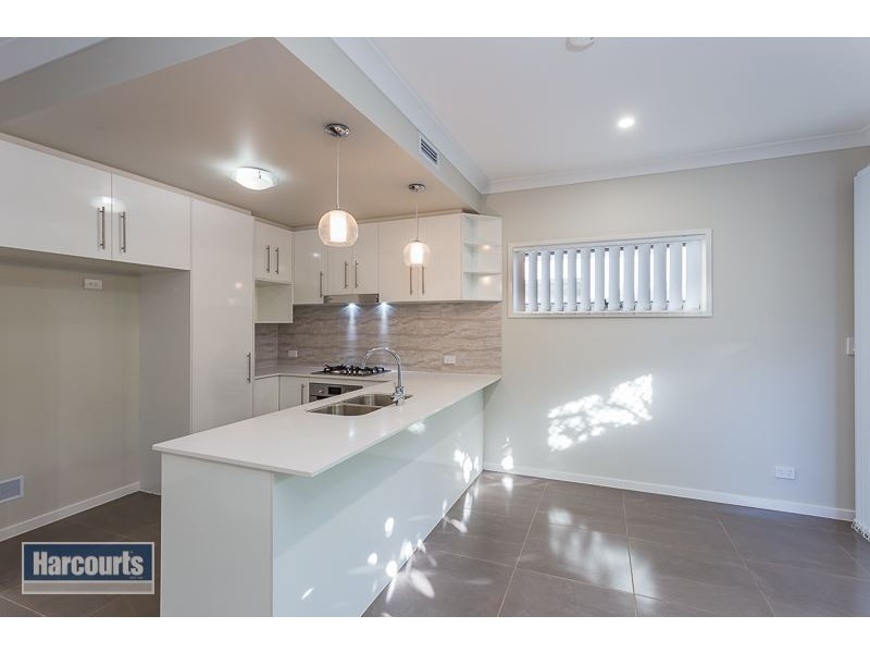 8/18 Bainbridge Street, Ormiston QLD 4160