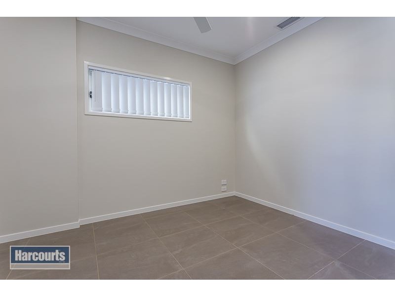 8/18 Bainbridge Street, Ormiston QLD 4160