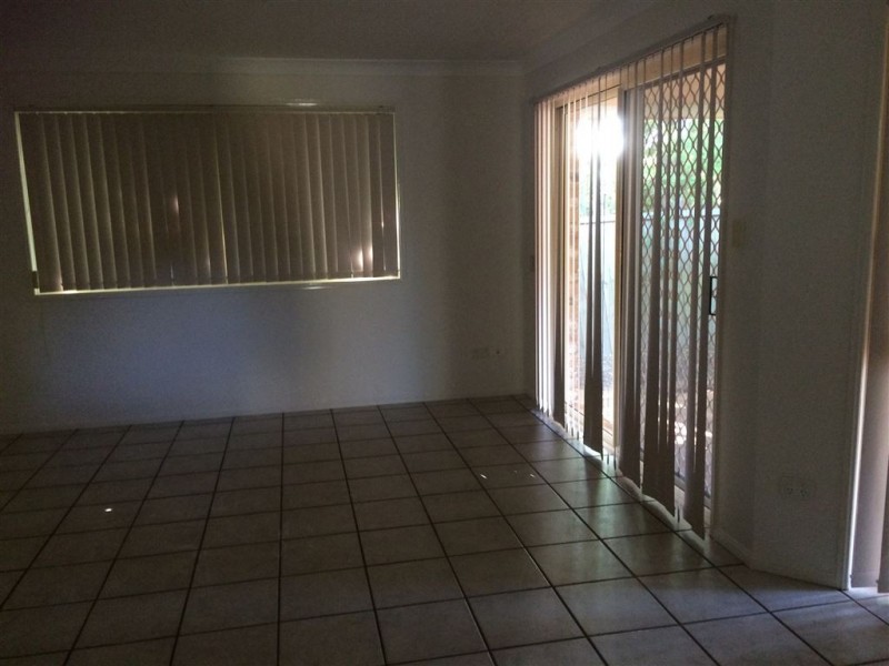 8 Trafalgar Street, Victoria Point QLD 4165