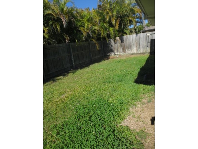 5 Doncaster Pl, Alexandra Hills QLD 4161