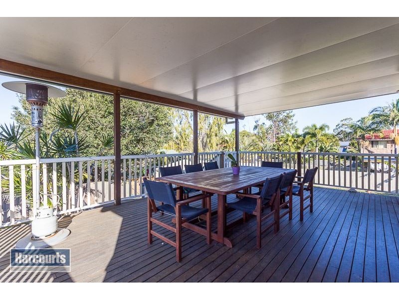 11 Tina Street, Redland Bay QLD 4165