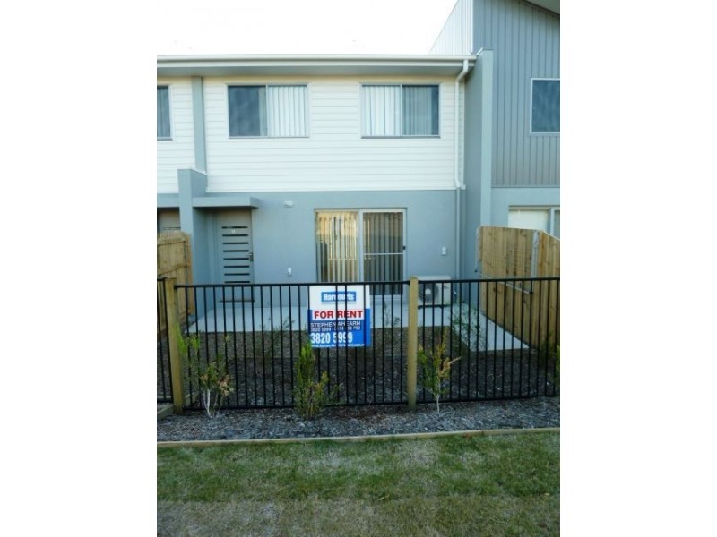 11/4 Rhiana, Pimpama QLD 4209
