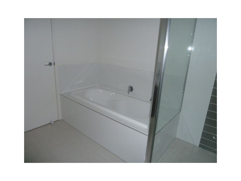 11/4 Rhiana, Pimpama QLD 4209