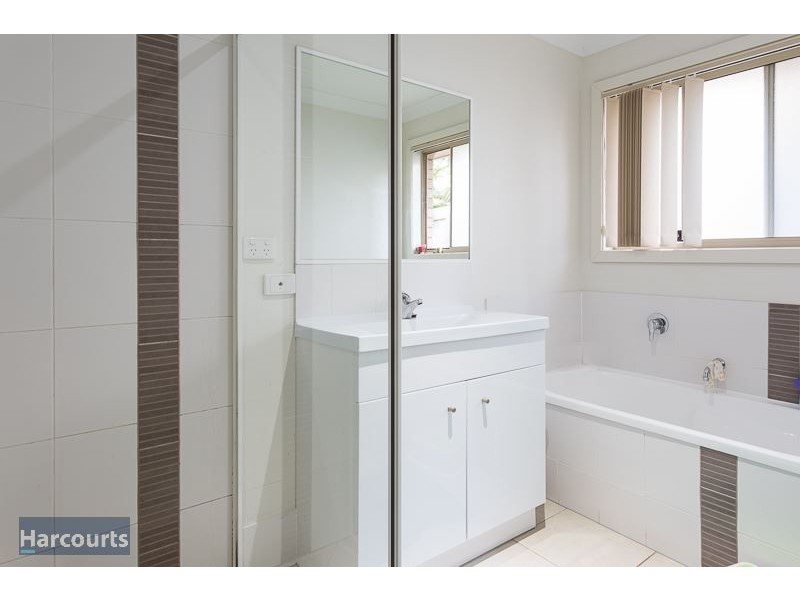 19 Bedarra Street, Redland Bay QLD 4165