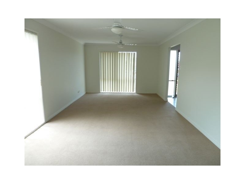 2 Camphor Crt, Victoria Point QLD 4165