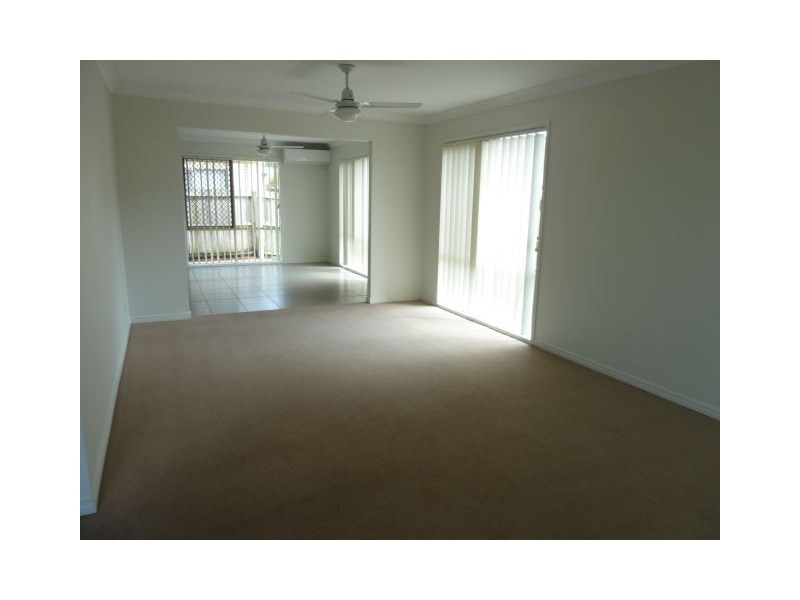2 Camphor Crt, Victoria Point QLD 4165