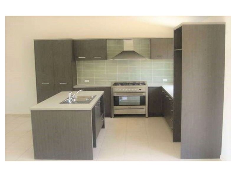 25 Treetop Place, Manly West QLD 4179