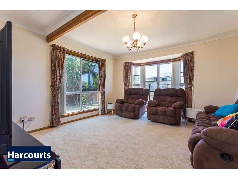 2 Finuge Court, Victoria Point QLD 4165