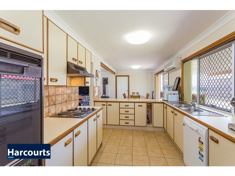 2 Finuge Court, Victoria Point QLD 4165