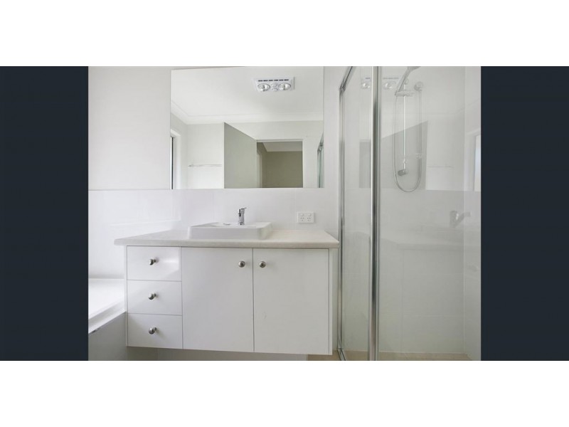 11a Chestnut Crescent, Victoria Point QLD 4165