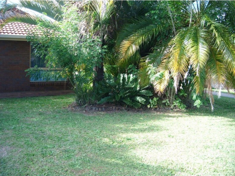 8 Schmidt Street, Victoria Point QLD 4165