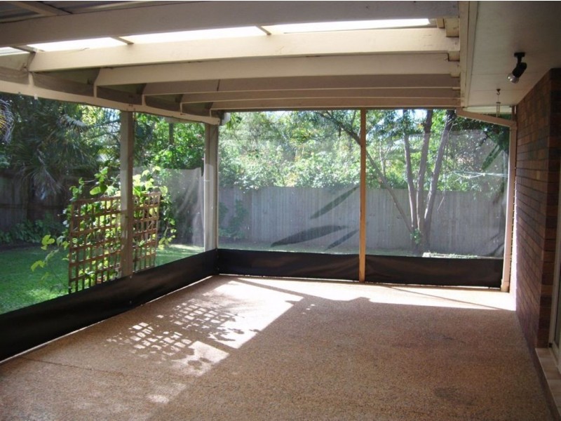 8 Schmidt Street, Victoria Point QLD 4165