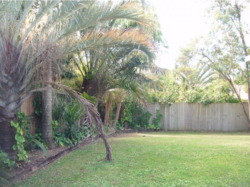 8 Schmidt Street, Victoria Point QLD 4165