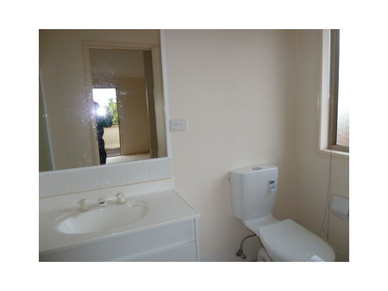 46 Pitt St, Redland Bay QLD 4165