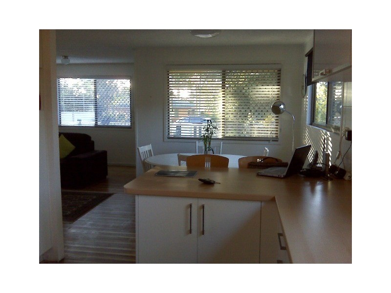 208 James Street, Redland Bay QLD 4165