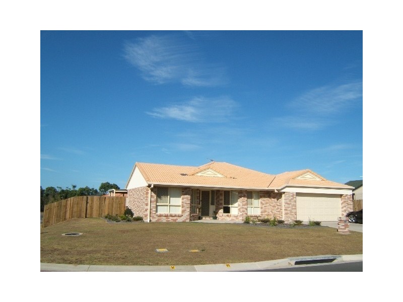 4 Creekside Circuit West, Victoria Point QLD 4165