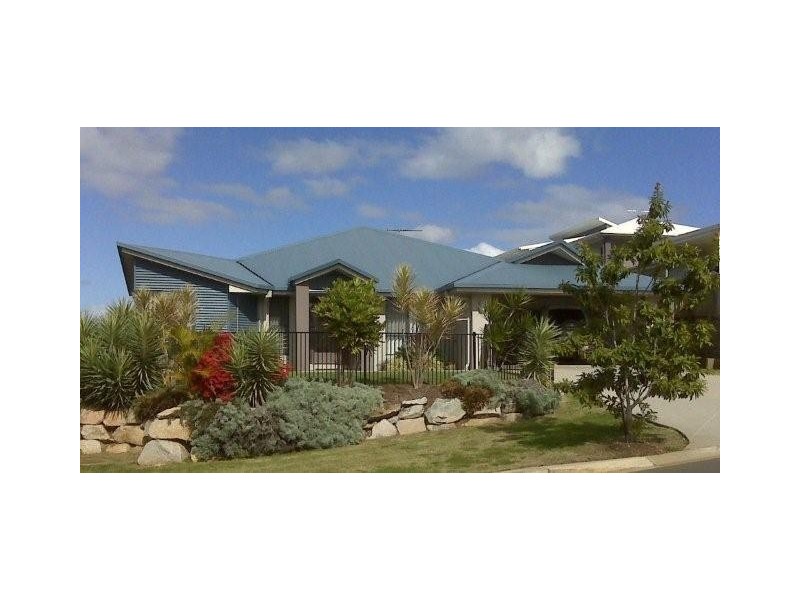 54 Habitat Drive, Redland Bay QLD 4165