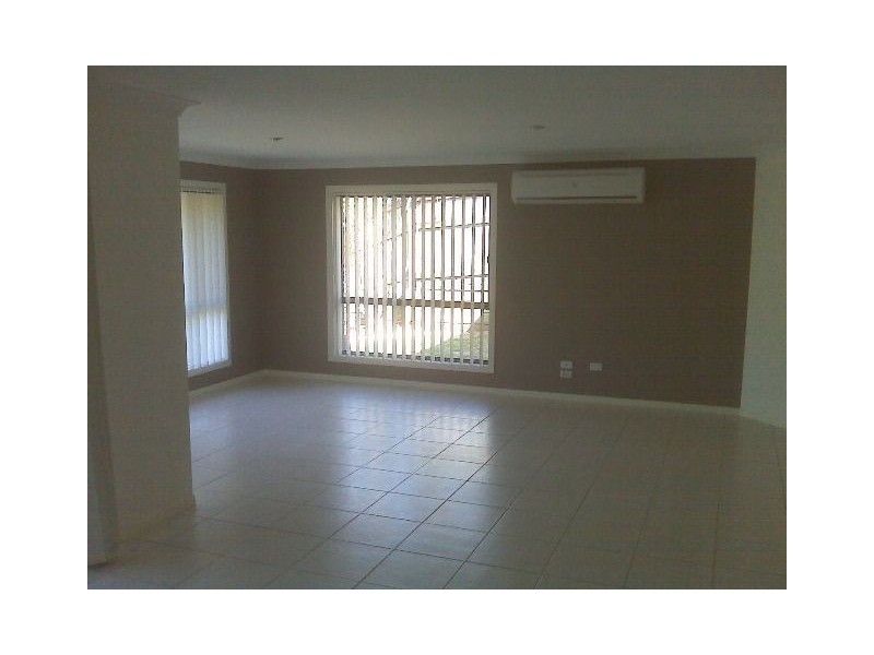 54 Habitat Drive, Redland Bay QLD 4165