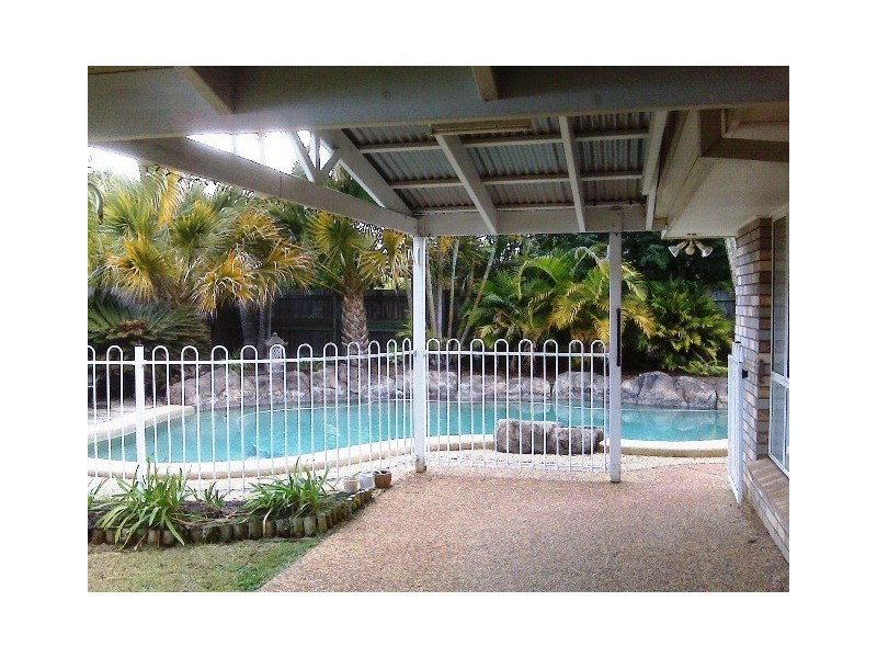 6 Jordan Drive, Victoria Point QLD 4165