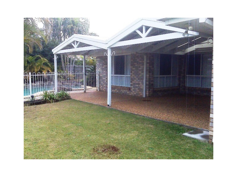 6 Jordan Drive, Victoria Point QLD 4165