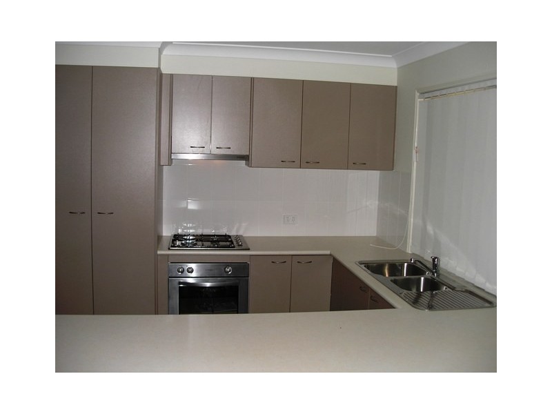 12 Thompson Street, Victoria Point QLD 4165