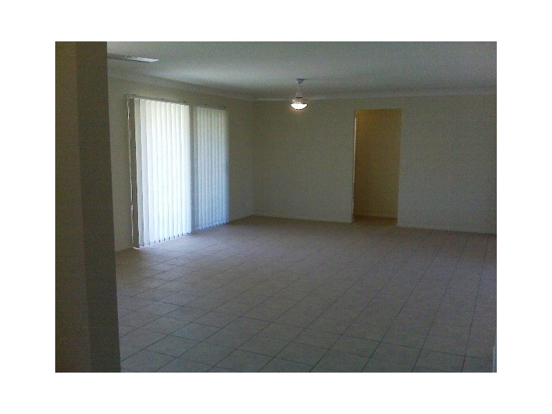 12 Thompson Street, Victoria Point QLD 4165