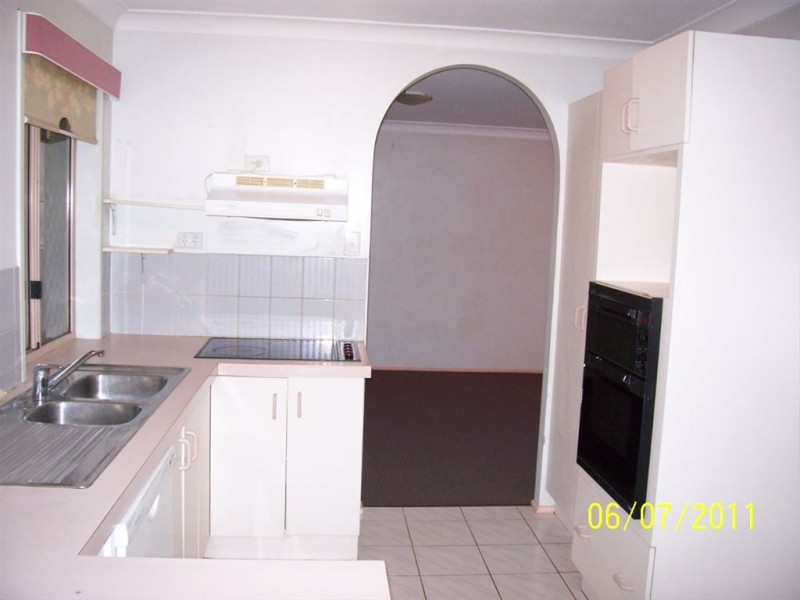 106 Dart Street, Redland Bay QLD 4165