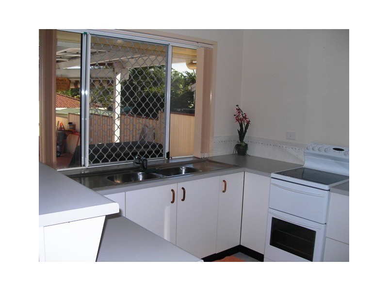111 Cane Street, Redland Bay QLD 4165