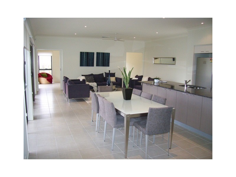 70 Moss Road, Wakerley QLD 4154