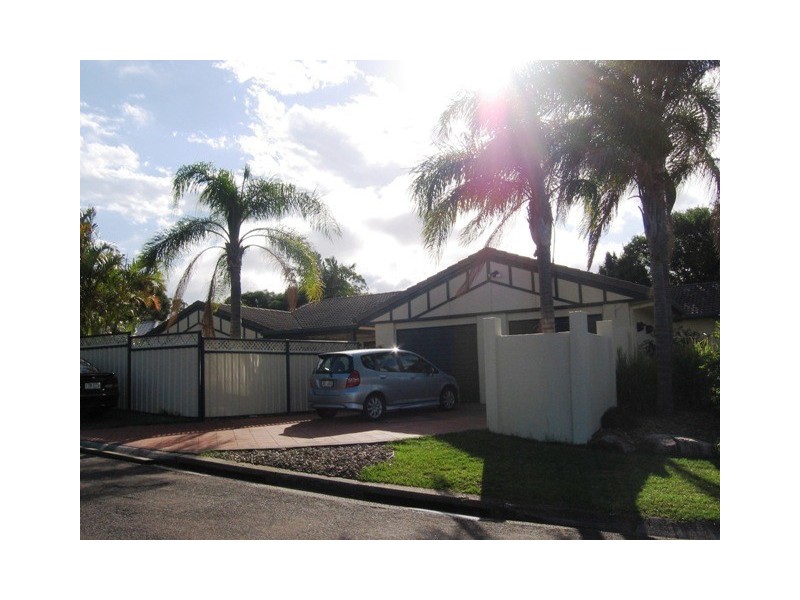 15 Winchester St, Alexandra Hills QLD 4161