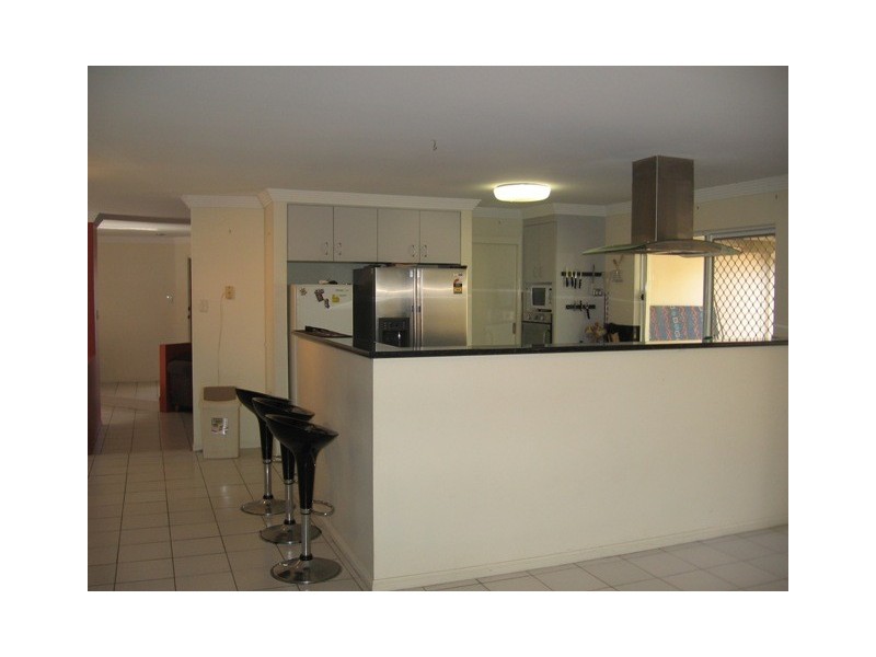 15 Winchester St, Alexandra Hills QLD 4161