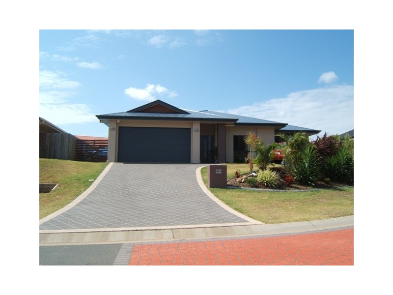 14 Portland Parade, Redland Bay QLD 4165